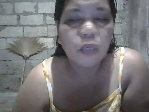 Snapshot of xxbernxxx chatting on October 2025 12:01:02 AM xxbernxxx online show from October 2025 12:01:02 AM