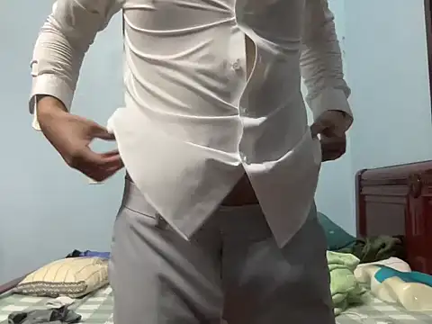 Snapshot of lahungdj12 chatting on November 2025 04:44:01 AM lahungdj12 online show from November 2025 04:44:01 AM