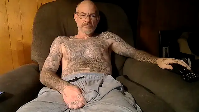 Grownnfreak online show from September 2025 12:12:02 AM