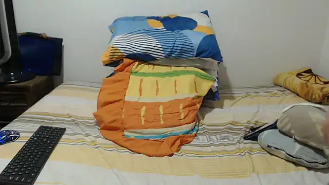 Miilu74 online show from November 2025 05:06:02 PM