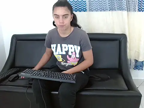 Cristalll 0925 online show from September 2025 11:37:02 PM
