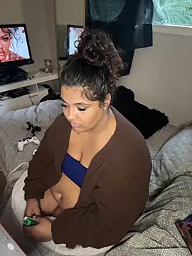 1n0nlythroat online show from November 2025 08:14:01 PM