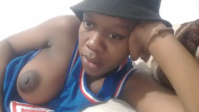 Stormmyyzz online show from September 2025 09:04:02 PM