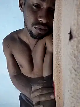 Snapshot of Kesurra chatting on November 2025 05:11:01 PM Kesurra online show from November 2025 05:11:01 PM