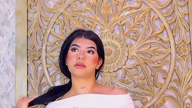 Snapshot of MelodyCarsson chatting on November 2025 12:04:01 PM MelodyCarsson online show from November 2025 12:04:01 PM