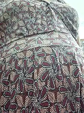 Snapshot of SIMIHOT chatting on October 2025 03:35:01 PM SIMIHOT online show from October 2025 03:35:01 PM