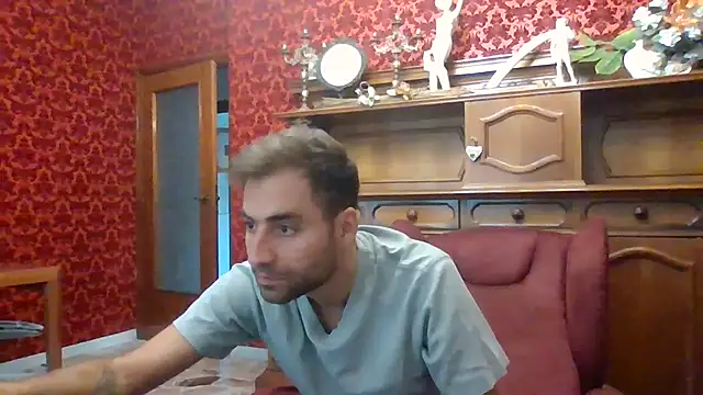 Snapshot of Torissimo92 chatting on September 2025 04:52:02 PM Torissimo92 online show from September 2025 04:52:02 PM