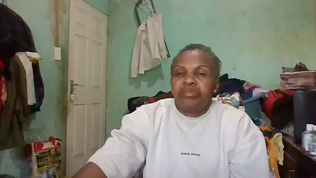 Snapshot of Nicky52 chatting on September 2025 03:14:01 PM Nicky52 online show from September 2025 03:14:01 PM