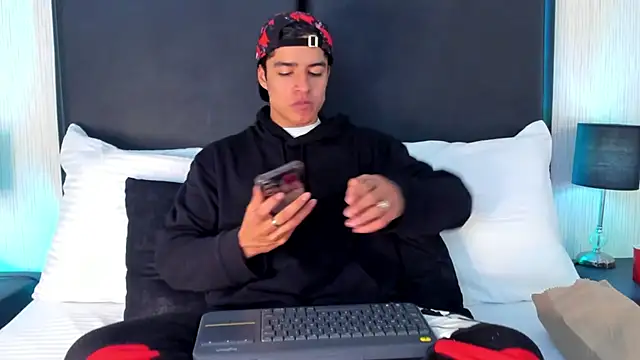 JacobBikerr online show from September 2025 12:16:02 PM