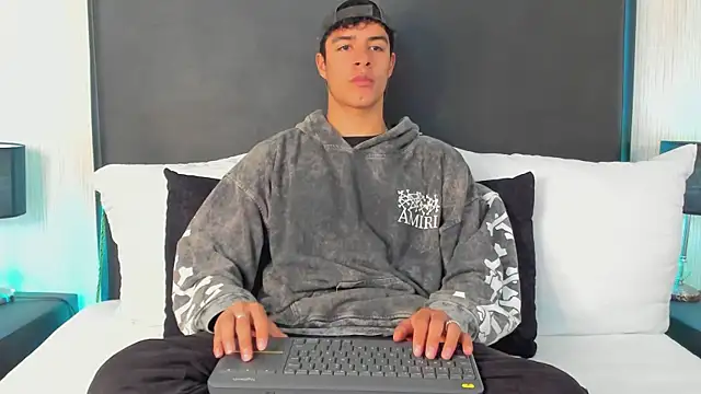JacobBikerr online show from September 2025 11:22:02 AM