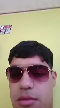 juanfritaa21 online show from November 2025 09:08:01 PM