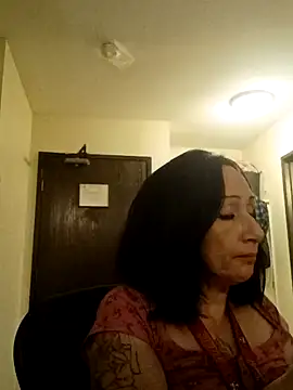 Snapshot of Dirtywhitebitch5150 chatting on November 2025 05:18:02 AM Dirtywhitebitch5150 online show from November 2025 05:18:02 AM