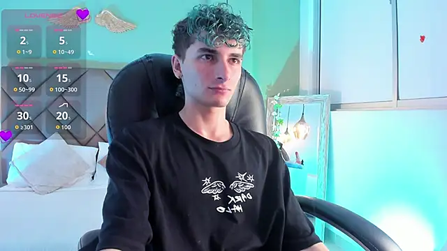 JaydenVillalobos online show from September 2025 12:59:02 PM