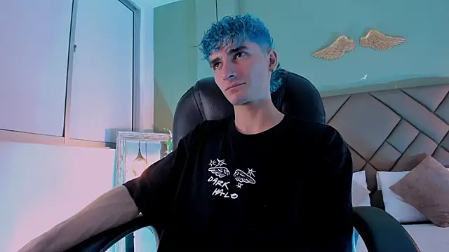 JaydenVillalobos online show from September 2025 09:37:01 PM