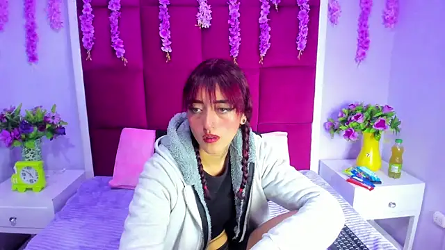  Maleja 19  online show from October 2025 03:04:02 AM