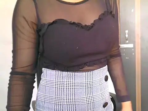 Anshika Live online show from September 2025 02:13:01 AM