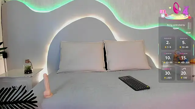 Tyler gus online show from September 2025 12:37:02 PM