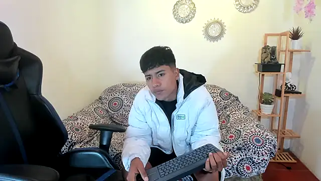 sebas boys577 online show from September 2025 02:27:02 PM