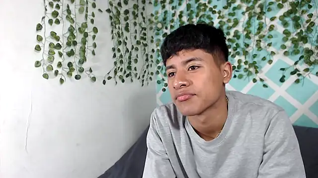 sebas boys577 online show from September 2025 01:44:02 PM