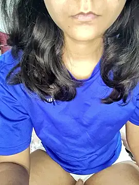 Snapshot of tanisha-2005 chatting on December 2025 11:55:02 PM tanisha-2005 online show from December 2025 11:55:02 PM