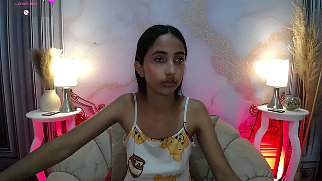 Snapshot of MilkyLally chatting on September 2025 12:16:01 PM MilkyLally online show from September 2025 12:16:01 PM