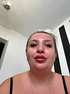Kim20s online show from September 2025 09:48:01 PM