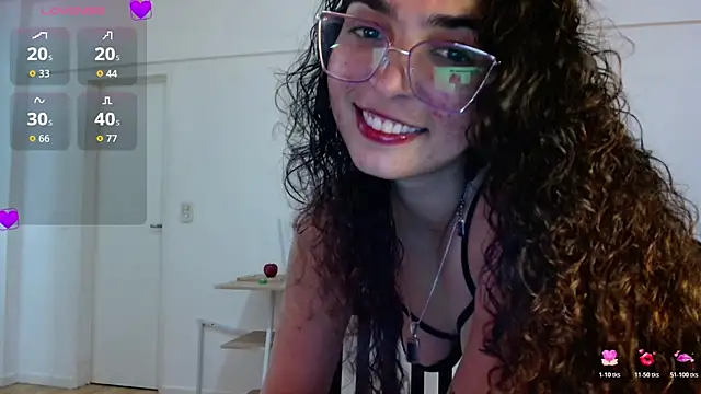 Snapshot of Ariagal chatting on November 2025 11:26:01 PM Ariagal online show from November 2025 11:26:01 PM