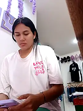 burbuja02 online show from October 2025 02:47:02 PM