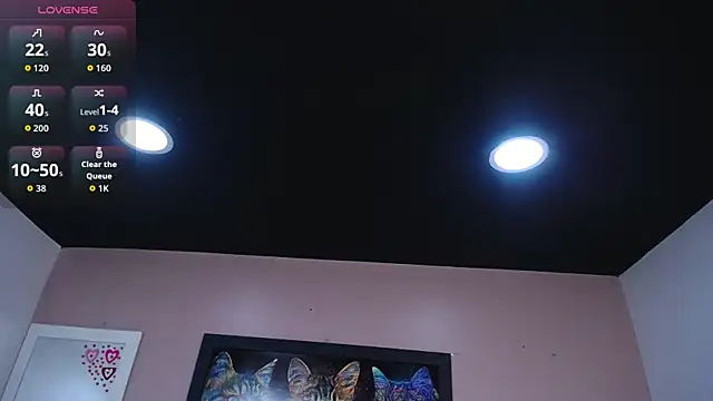 Snapshot of tiiny_emilly chatting on November 2025 08:20:02 PM tiiny emilly online show from November 2025 08:20:02 PM