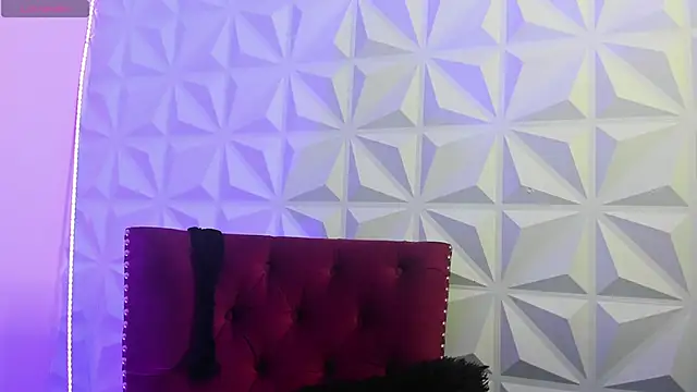 Snapshot of LilyQueen_cg chatting on September 2025 12:16:01 PM LilyQueen cg online show from September 2025 12:16:01 PM