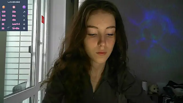 Snapshot of eskatmi chatting on November 2025 03:40:01 AM eskatmi online show from November 2025 03:40:01 AM