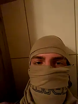 Snapshot of luiwithgoi chatting on December 2025 03:39:01 PM luiwithgoi online show from December 2025 03:39:01 PM