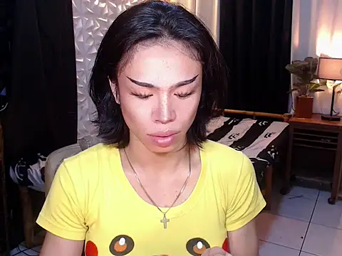 Snapshot of WILDROXIE chatting on October 2025 11:02:01 PM WILDROXIE online show from October 2025 11:02:01 PM