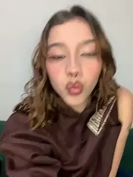 miarose- online show from September 2025 11:19:01 PM