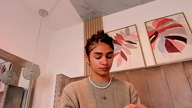 Puffy Hearts online show from September 2025 05:12:02 PM