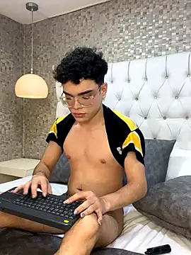 RichardParkk online show from September 2025 04:26:01 AM