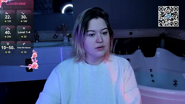 Snapshot of HelenHartt chatting on November 2025 01:16:02 AM HelenHartt online show from November 2025 01:16:02 AM