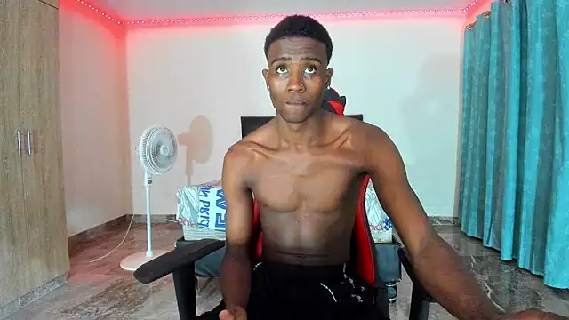 hotblacks07 online show from September 2025 06:13:01 AM