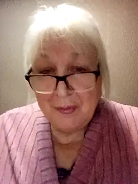 Alexia64231 online show from November 2025 03:23:01 PM