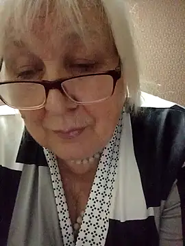 Alexia64231 online show from November 2025 07:24:02 AM