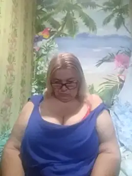 Snapshot of MargaritaSweet51 chatting on November 2025 10:37:02 AM MargaritaSweet51 online show from November 2025 10:37:02 AM