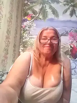Snapshot of MargaritaSweet51 chatting on November 2025 09:26:01 PM MargaritaSweet51 online show from November 2025 09:26:01 PM