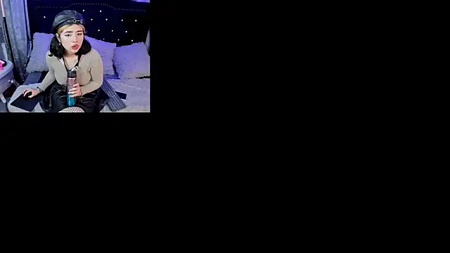 dafnelee online show from September 2025 10:50:01 AM