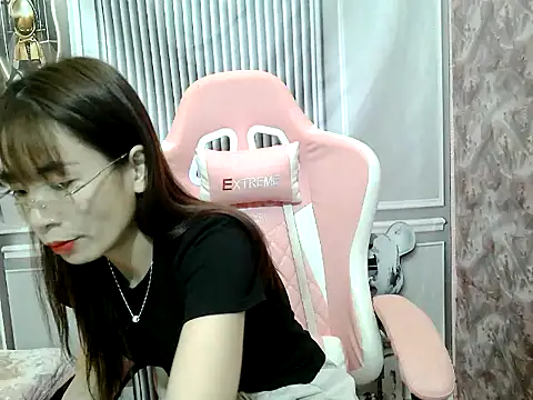 Suzy888 online show from September 2025 02:15:02 AM