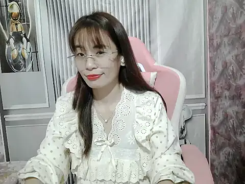 Suzy888 online show from September 2025 02:43:02 PM