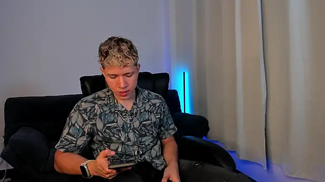 nathan blake online show from October 2025 08:32:02 PM