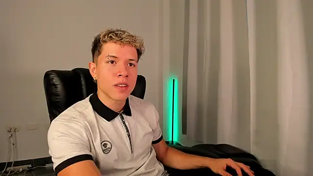 nathan blake online show from November 2025 08:41:02 PM