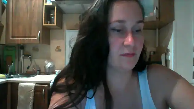 Amandda  online show from September 2025 06:08:02 PM