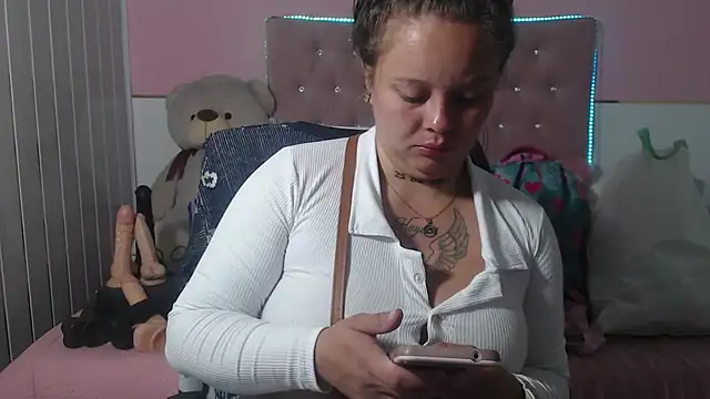 patty squirt  online show from January 2025 02:30:01 AM