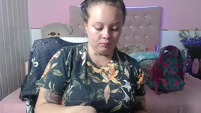 patty squirt  online show from February 2025 02:37:01 AM